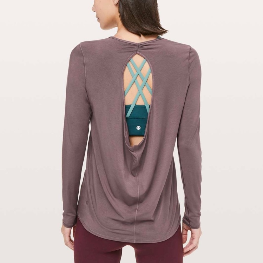 Lululemon Timeless Twist Long Sleeve Top, back cutout, plum 10 see description